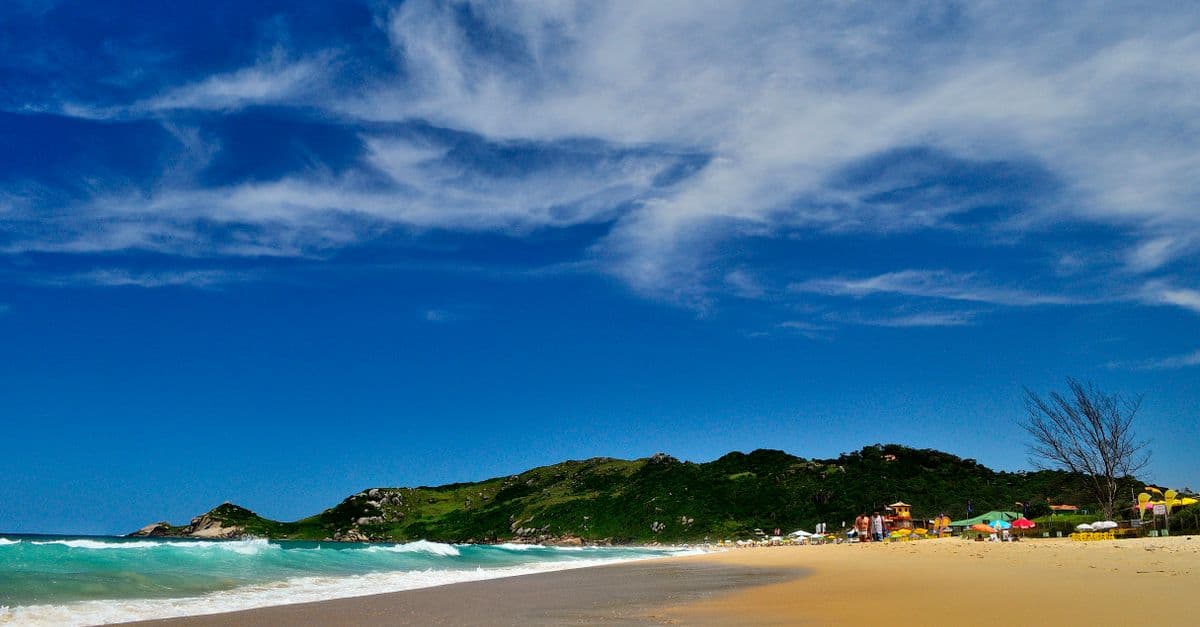 praia do santinho florianopolis real estate investment — Foto: Flickr (Pexels)