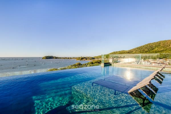 Imagem principal da propriedade Piscina