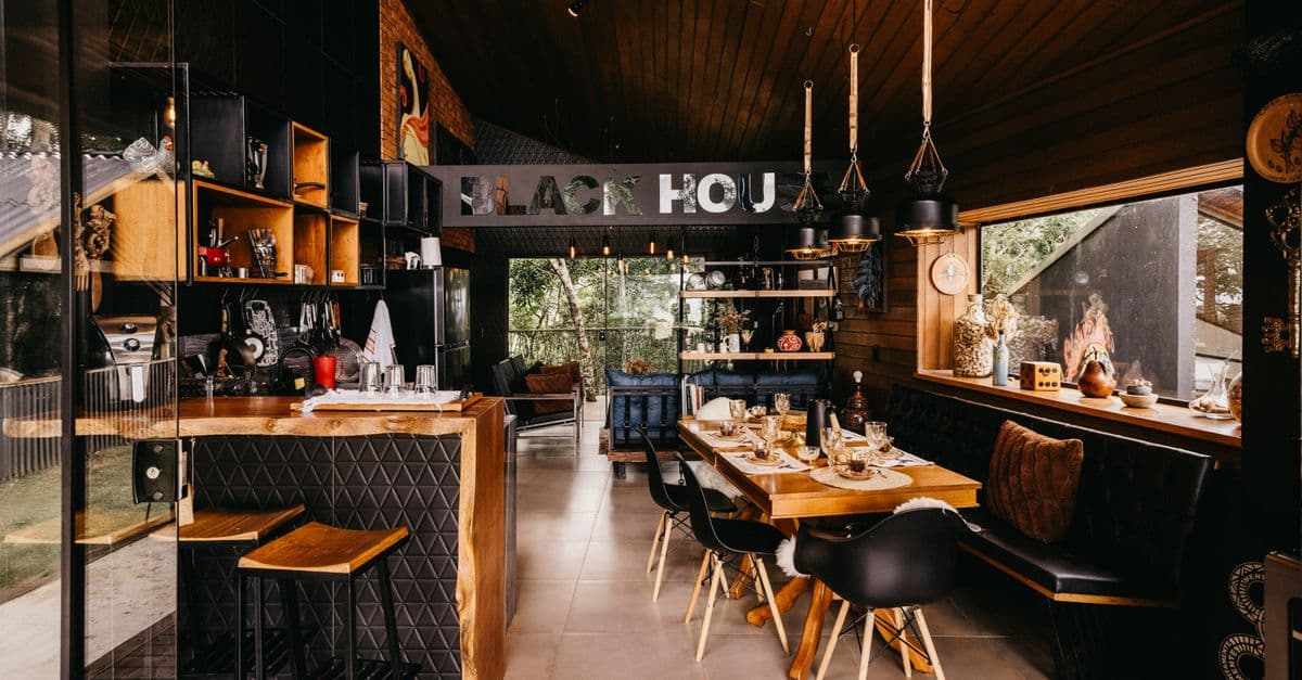 airbnb host mobile app apartment interior — Foto: Jonathan Borba (Pexels)