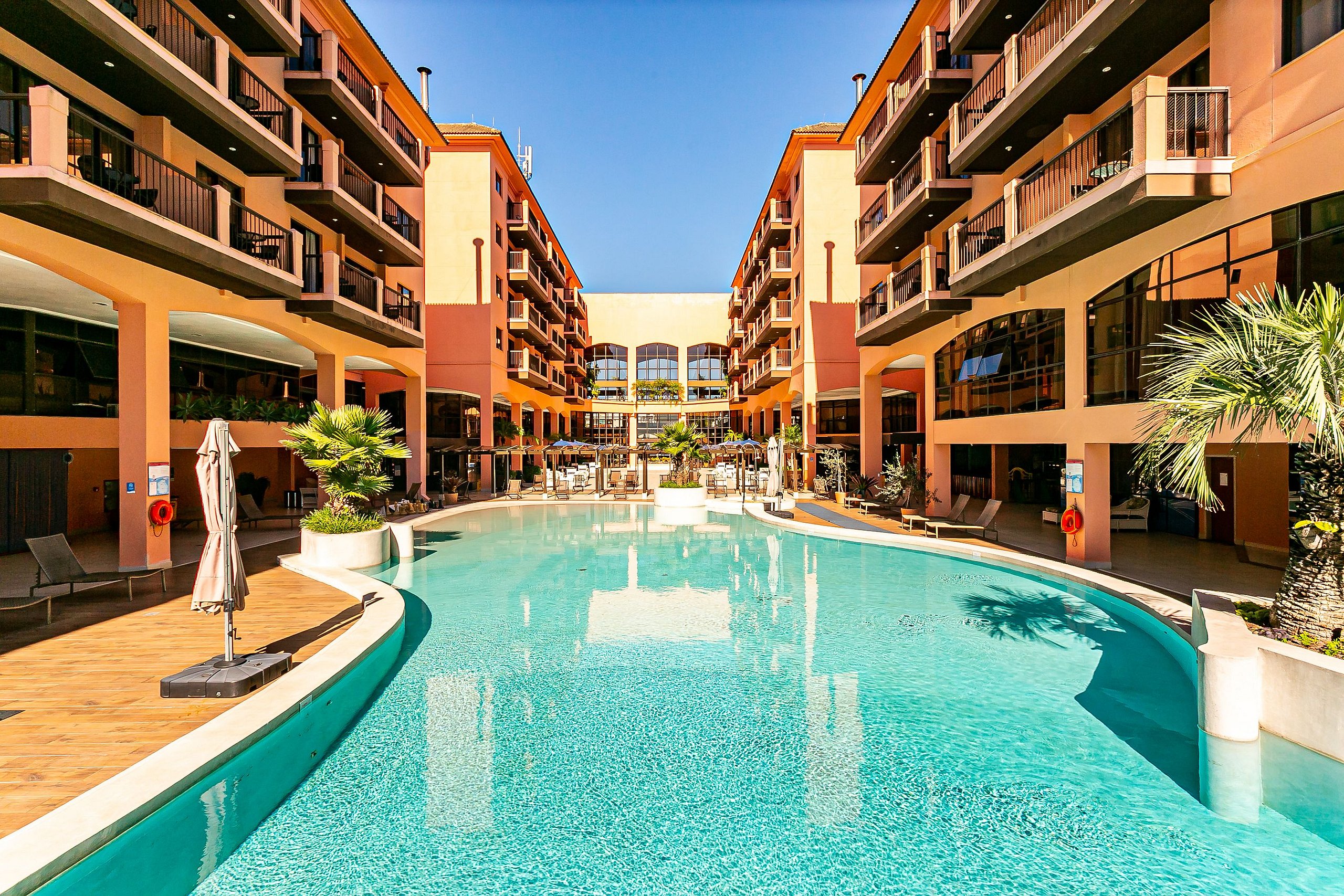 Apto vista mar em Resort de Luxo - JBV207 | Seazone reservas