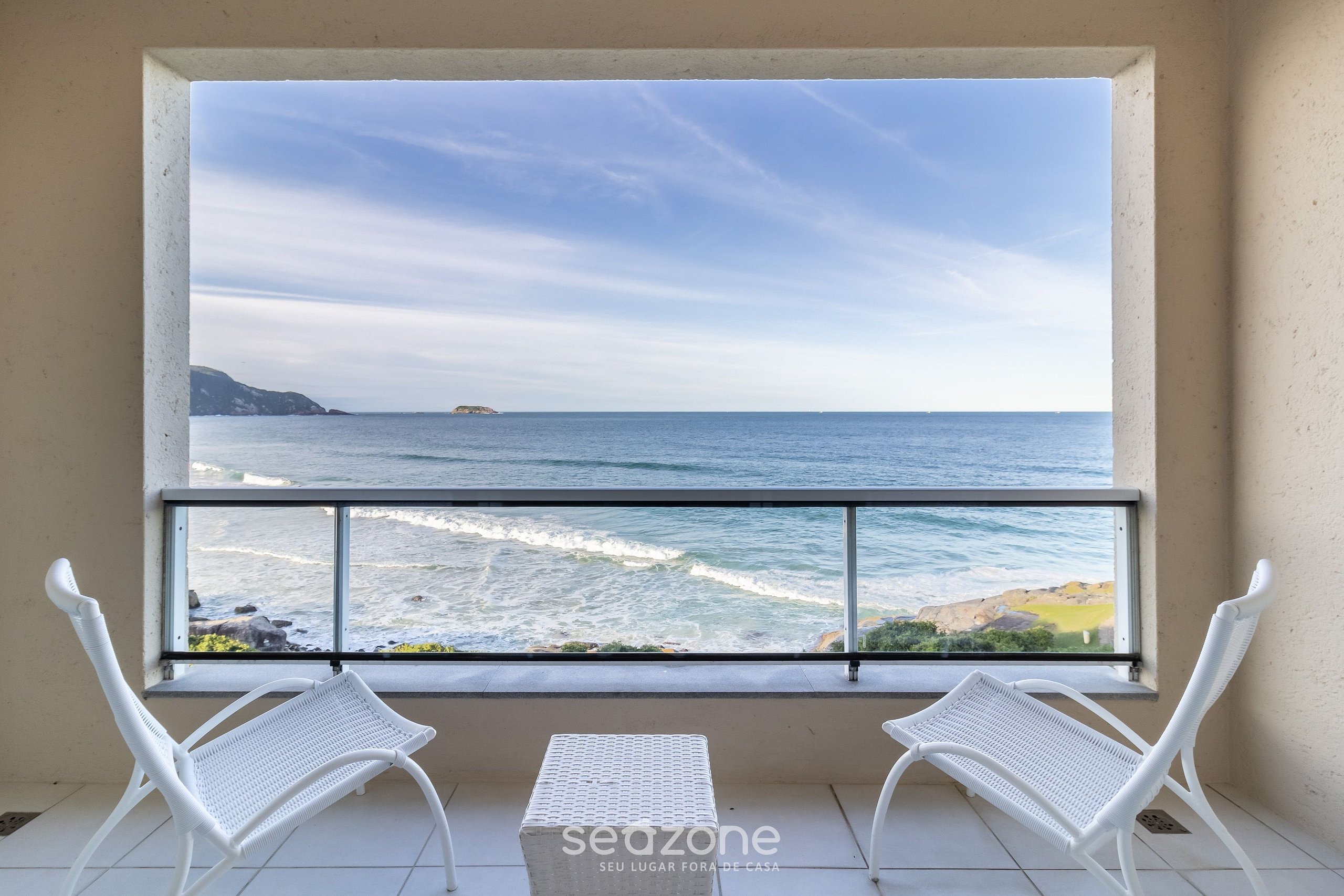 Flat vista mar dentro de resort de luxo STO2206 | Seazone reservas
